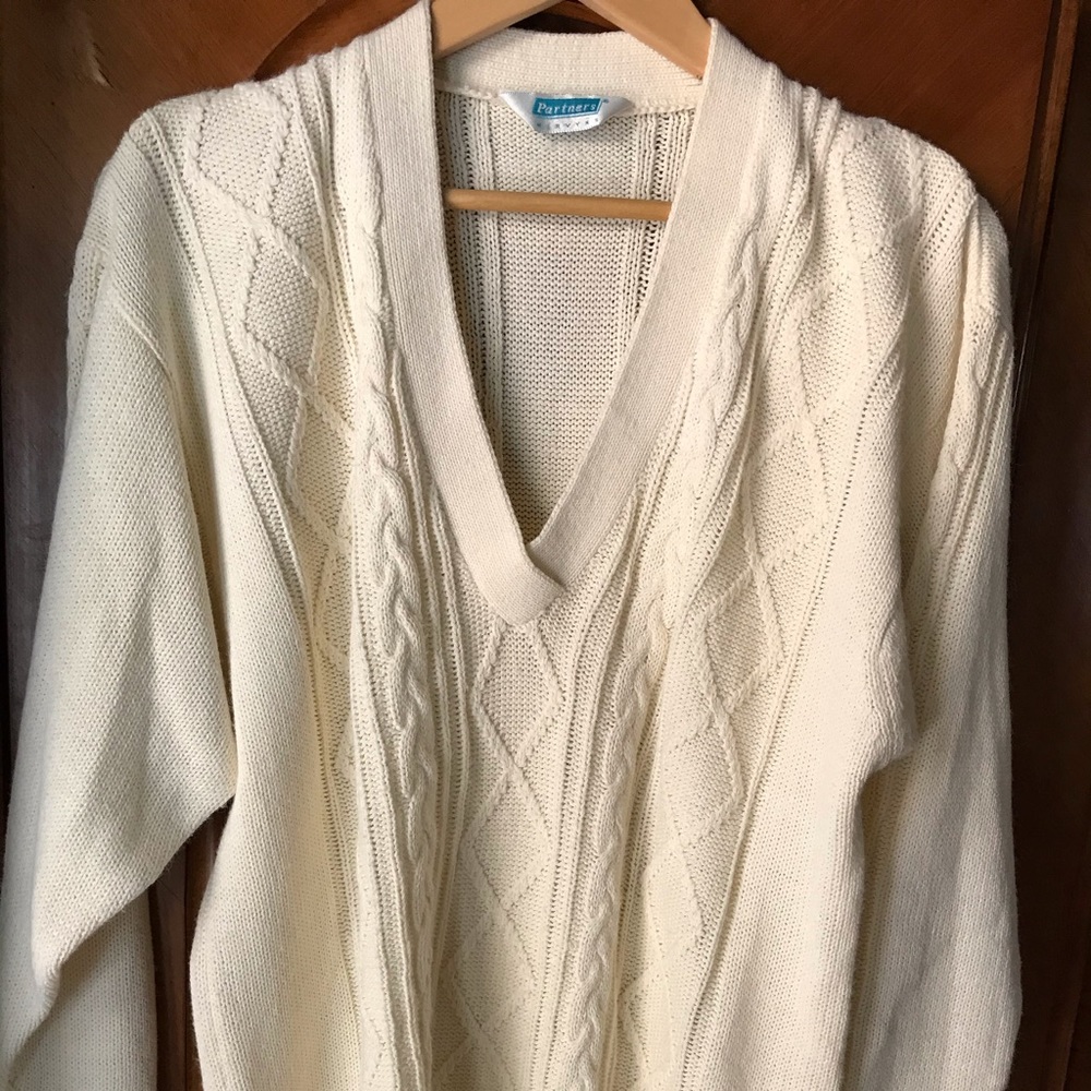Partner Cable knit V neck sweater